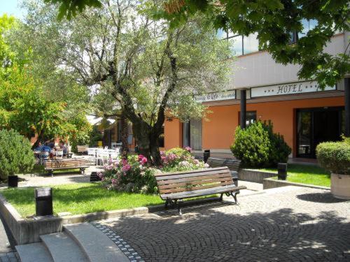 Hotel La Corte รูเบียรา ภายนอก รูปภาพ